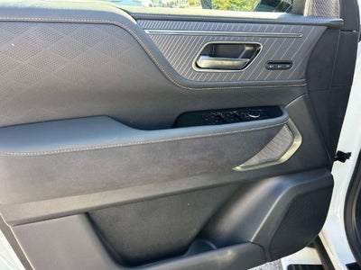 2027 INFINITI QX80 AUTOGRAPH