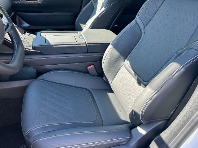 2027 INFINITI QX80 AUTOGRAPH