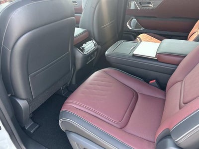 2027 INFINITI QX80 AUTOGRAPH
